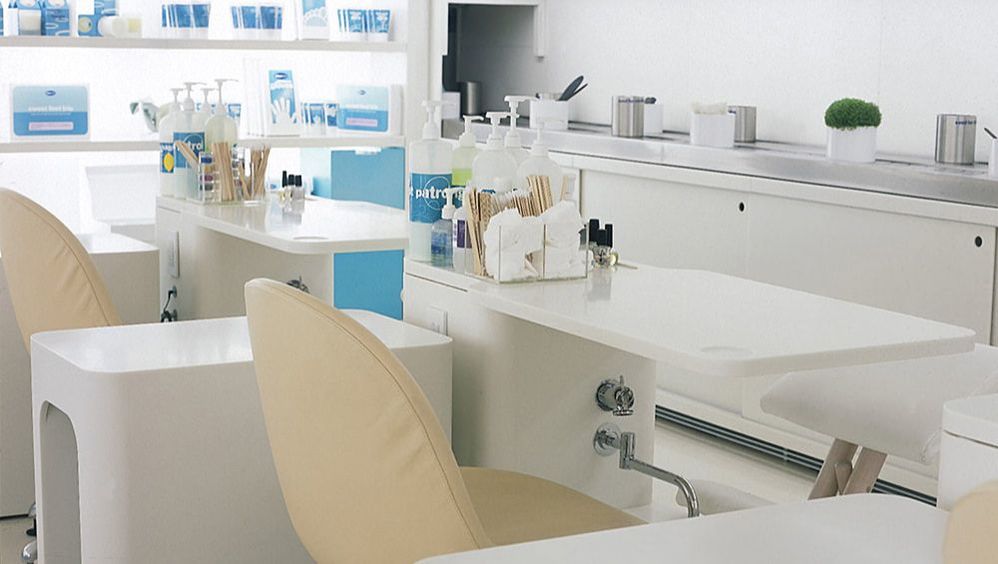 Non Porous Healthcare NHS Laboratory Lab Hospital Surgery GP Dental Bacteria Water Mould Stain Chemical Disinfectant Resistant Dupont Corian Acrylic Solid Surface Moulded Sink Wash Basin Hygienic 